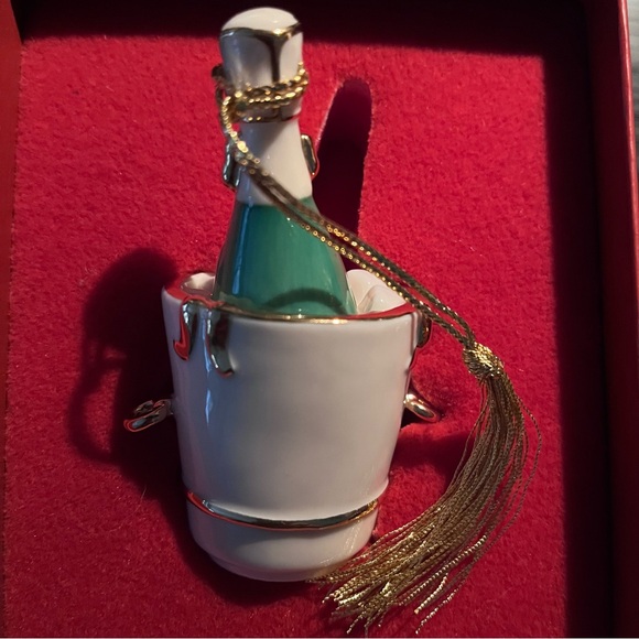 Lenox Ornament Celebrate 2000 Millennium Edition Korbel Champagne Bottle - Picture 6 of 13